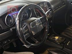 کرایسلەر 300